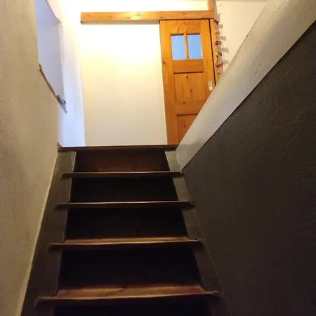 Rose Apartment